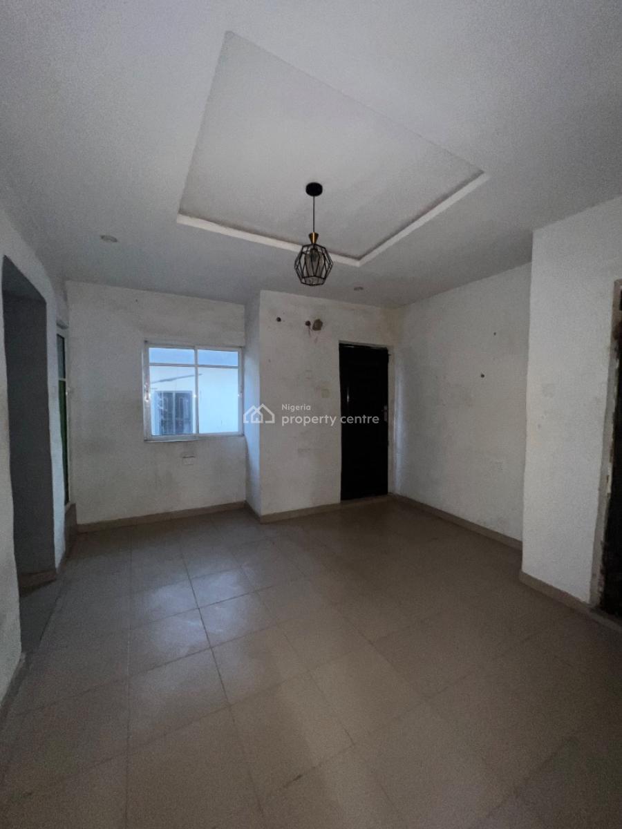 Decent Mini Flat in an Estate, Soluyi, Gbagada, Lagos, Mini Flat (room and Parlour) for Rent
