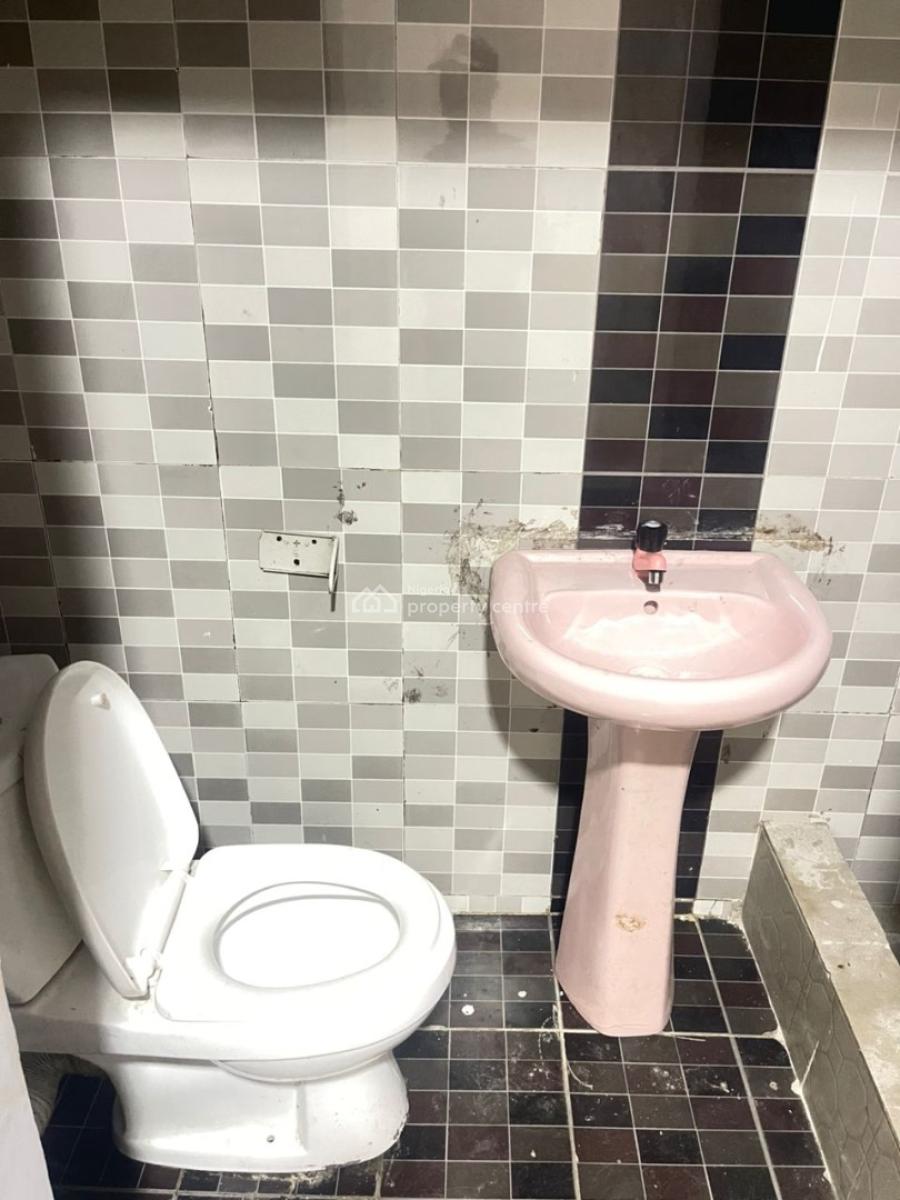 Neat Self-contained Apartment in a Serviced and Secure Environment, Ikate, Lekki, Lagos, Self Contain (single Rooms) for Rent