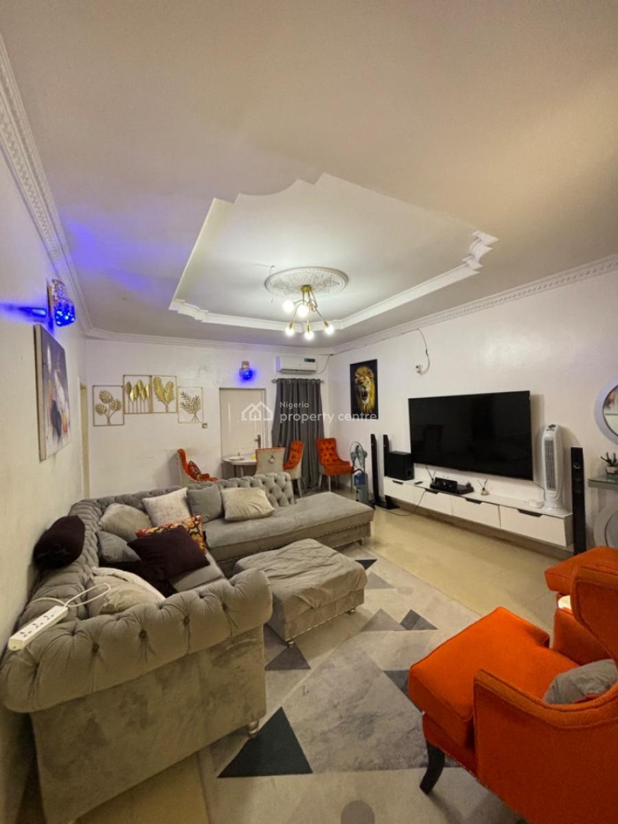 Unfurnished Spacious 5 Rooms Office Space, Niyi Okunibi Street, Close to Ever Care Hospital., Lekki Phase 1, Lekki, Lagos, Office Space for Rent