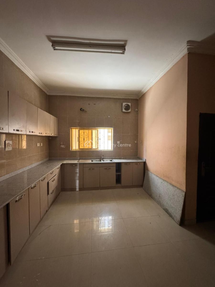 4 Bedroom Duplex with Bq, Lekki Phase 1, Lekki, Lagos, Semi-detached Duplex for Rent