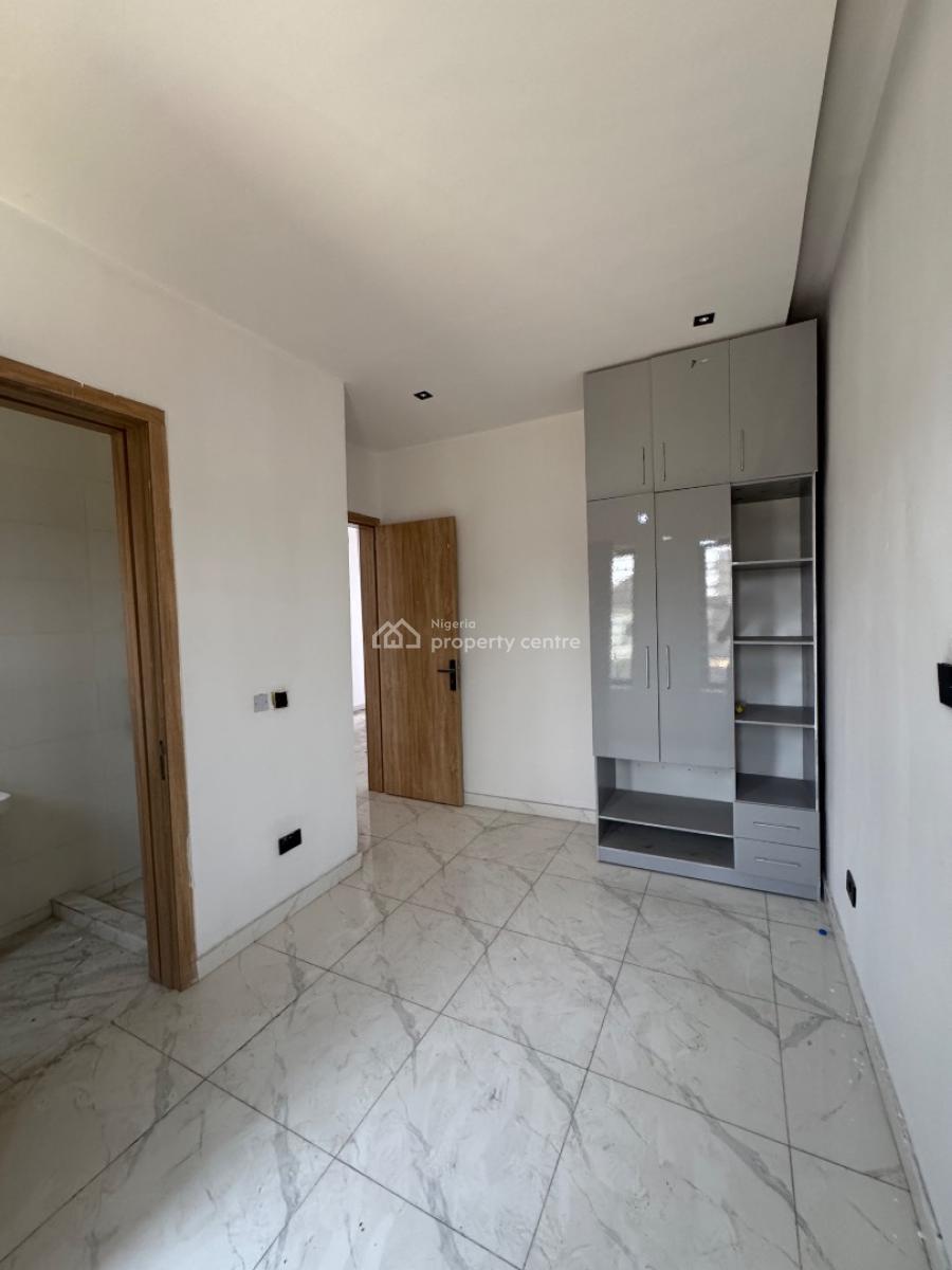 𝐁𝐑𝐀𝐍𝐃 𝐍𝐄𝐖 4 𝐁𝐄𝐃𝐑𝐎𝐎𝐌 𝐓𝐄𝐑𝐑𝐀𝐂𝐄 𝐃𝐔𝐏𝐋𝐄𝐗, Ajah, Lagos, Ajah, Lagos, Terraced Duplex for Rent