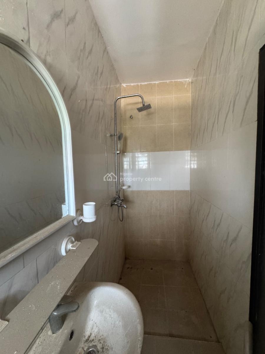 4 𝐁𝐄𝐃𝐑𝐎𝐎𝐌 𝐒𝐄𝐌𝐈 𝐃𝐄𝐓𝐀𝐂𝐇𝐄𝐃 𝐃𝐔𝐏𝐋𝐄𝐗, Ajah, Lagos, Ajah, Lagos, Semi-detached Duplex for Rent