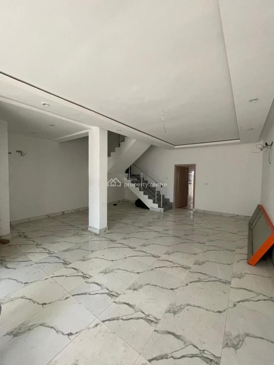 4 Bedroom Terrace Duplex + Bq, Lekki Phase 1, Lekki, Lagos, Terraced Duplex for Sale