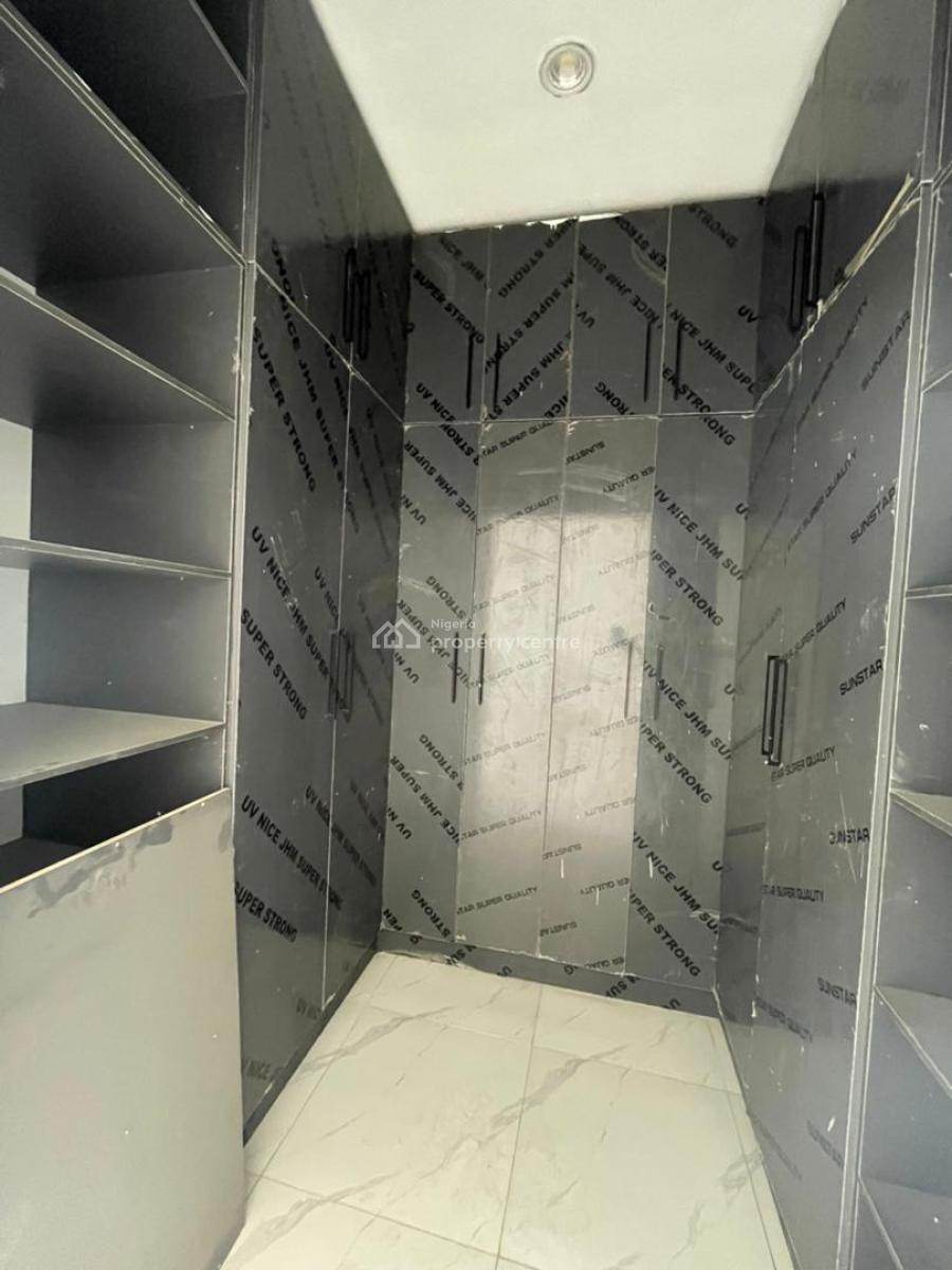 4 Bedroom Terrace Duplex + Bq, Lekki Phase 1, Lekki, Lagos, Terraced Duplex for Sale