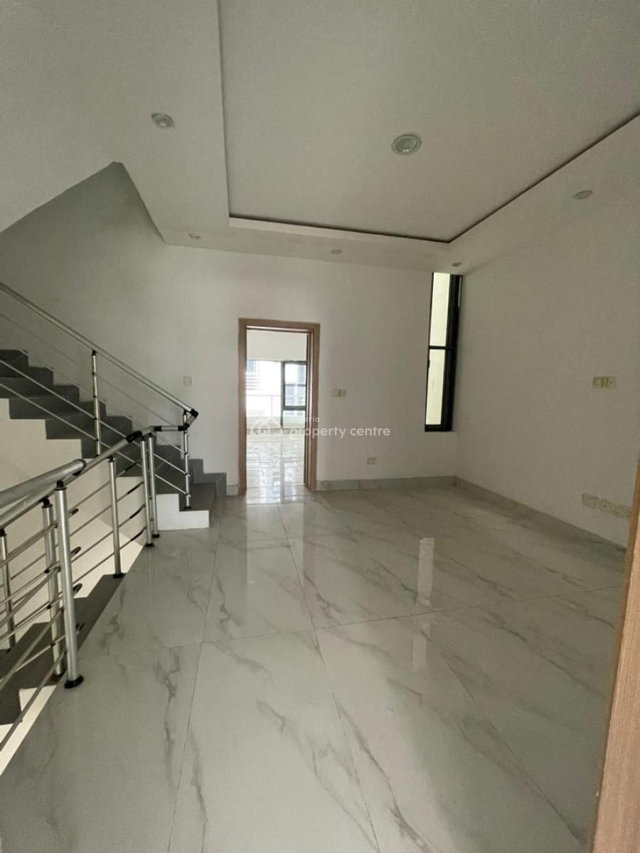 4 Bedroom Terrace Duplex + Bq, Lekki Phase 1, Lekki, Lagos, Terraced Duplex for Sale