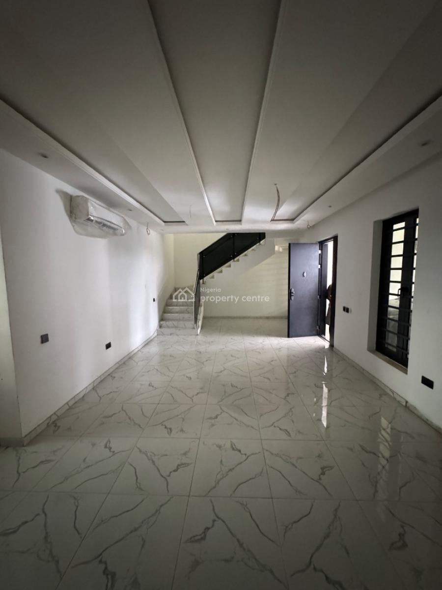 𝐁𝐑𝐀𝐍𝐃 𝐍𝐄𝐖 4 𝐁𝐄𝐃𝐑𝐎𝐎𝐌 𝐓𝐄𝐑𝐑𝐀𝐂𝐄  𝐃𝐔𝐏𝐋𝐄𝐗, Ajah, Lagos, Ajah, Lagos, Terraced Duplex for Rent