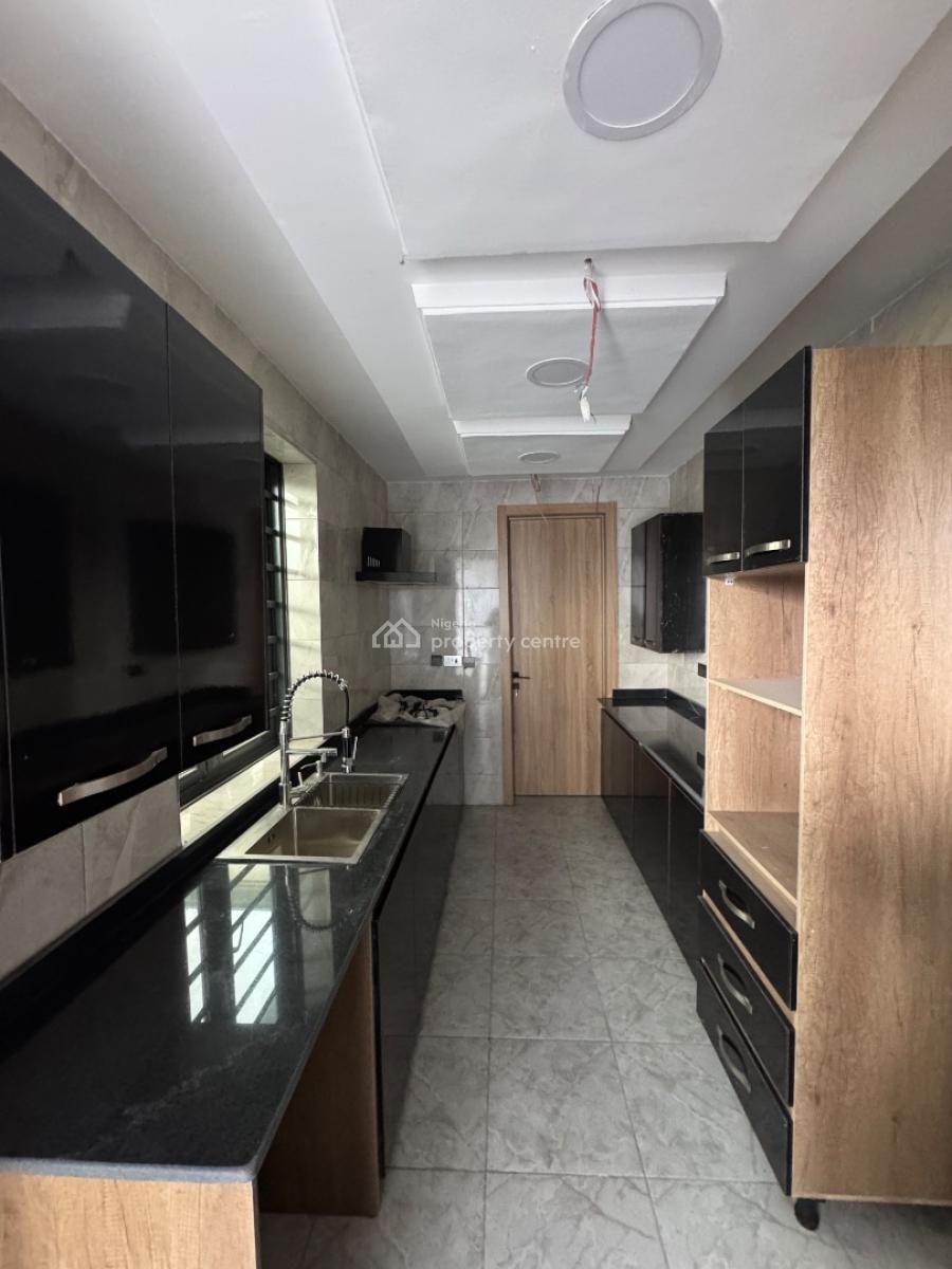 𝐁𝐑𝐀𝐍𝐃 𝐍𝐄𝐖 4 𝐁𝐄𝐃𝐑𝐎𝐎𝐌 𝐓𝐄𝐑𝐑𝐀𝐂𝐄  𝐃𝐔𝐏𝐋𝐄𝐗, Ajah, Lagos, Ajah, Lagos, Terraced Duplex for Rent