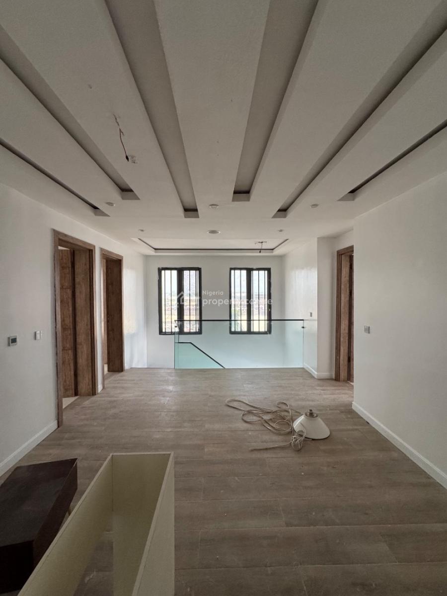 4 𝐁𝐄𝐃𝐑𝐎𝐎𝐌 𝐓𝐄𝐑𝐑𝐀𝐂𝐄 𝐃𝐔𝐏𝐋𝐄𝐗, Lekki Phase 1, Lekki Phase 1, Lekki, Lagos, Terraced Duplex for Rent