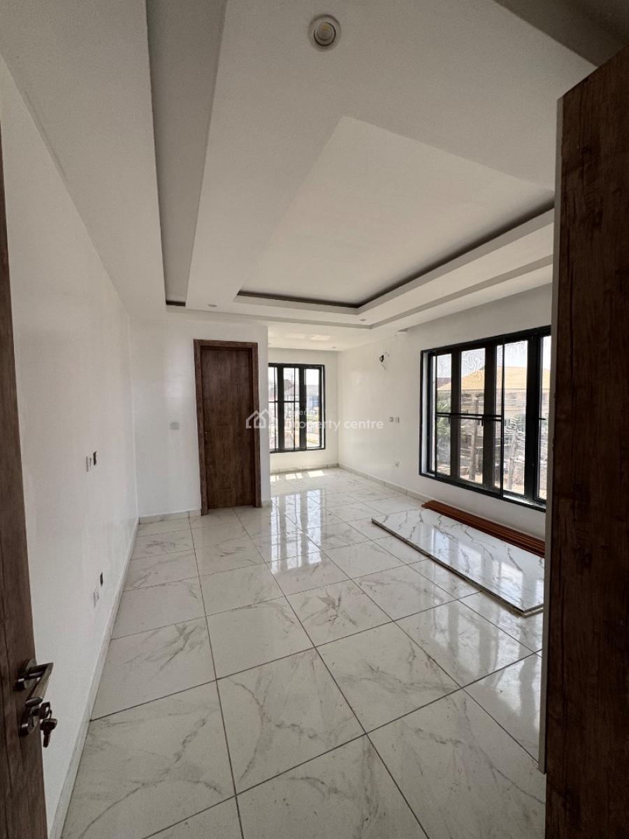 4 𝐁𝐄𝐃𝐑𝐎𝐎𝐌 𝐓𝐄𝐑𝐑𝐀𝐂𝐄 𝐃𝐔𝐏𝐋𝐄𝐗, Lekki Phase 1, Lekki Phase 1, Lekki, Lagos, Terraced Duplex for Rent