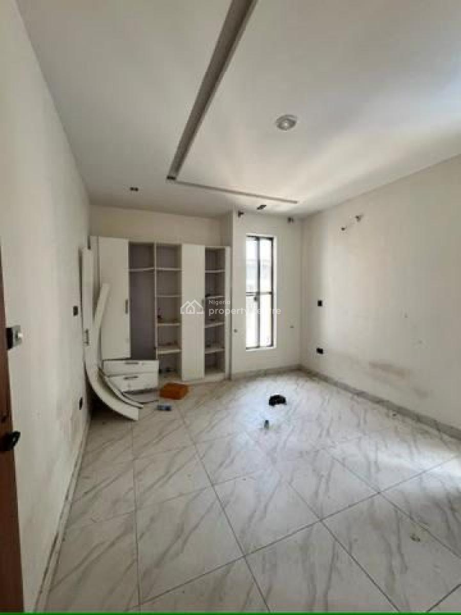 Executive 2 Bedroom Apartment, Ologolo, Lekki, Lagos, Flat / Apartment for Rent