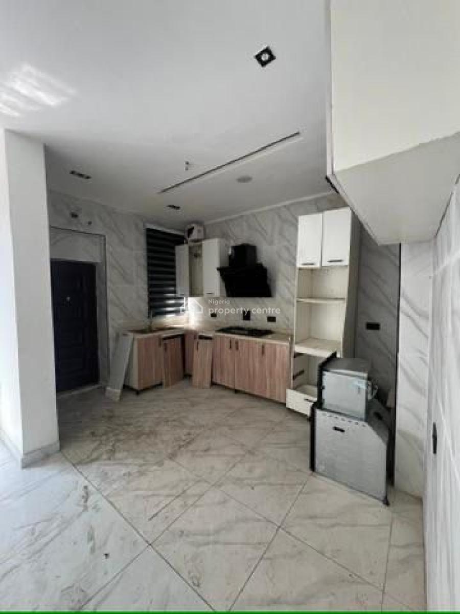 Executive 2 Bedroom Apartment, Ologolo, Lekki, Lagos, Flat / Apartment for Rent