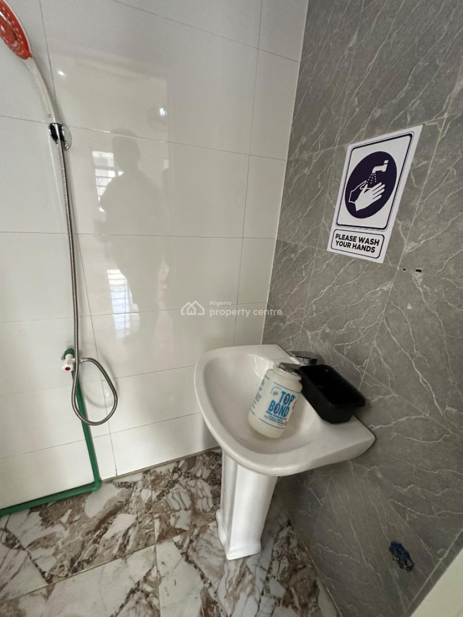 Studio Apartment, Ikota, Lekki, Lagos, Self Contain (single Rooms) for Rent