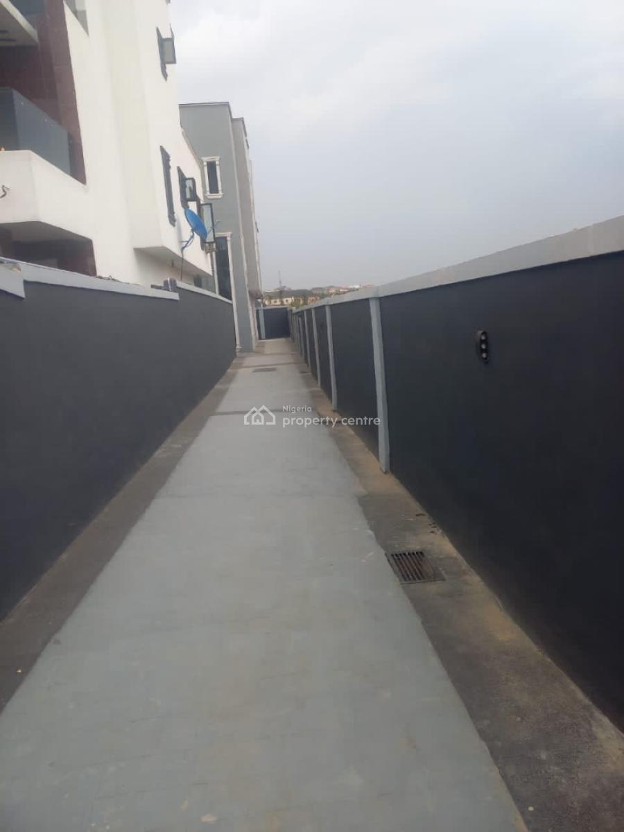 a Standard 6 Bedroom Duplex with Penthouse, Obawole, Iju-ishaga, Agege, Lagos, Detached Duplex for Sale