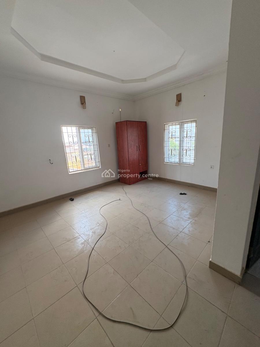 Standard 4-bedroom Duplex + Bq & Gatehouse, Von Axis, Lugbe District, Abuja, Detached Duplex for Rent