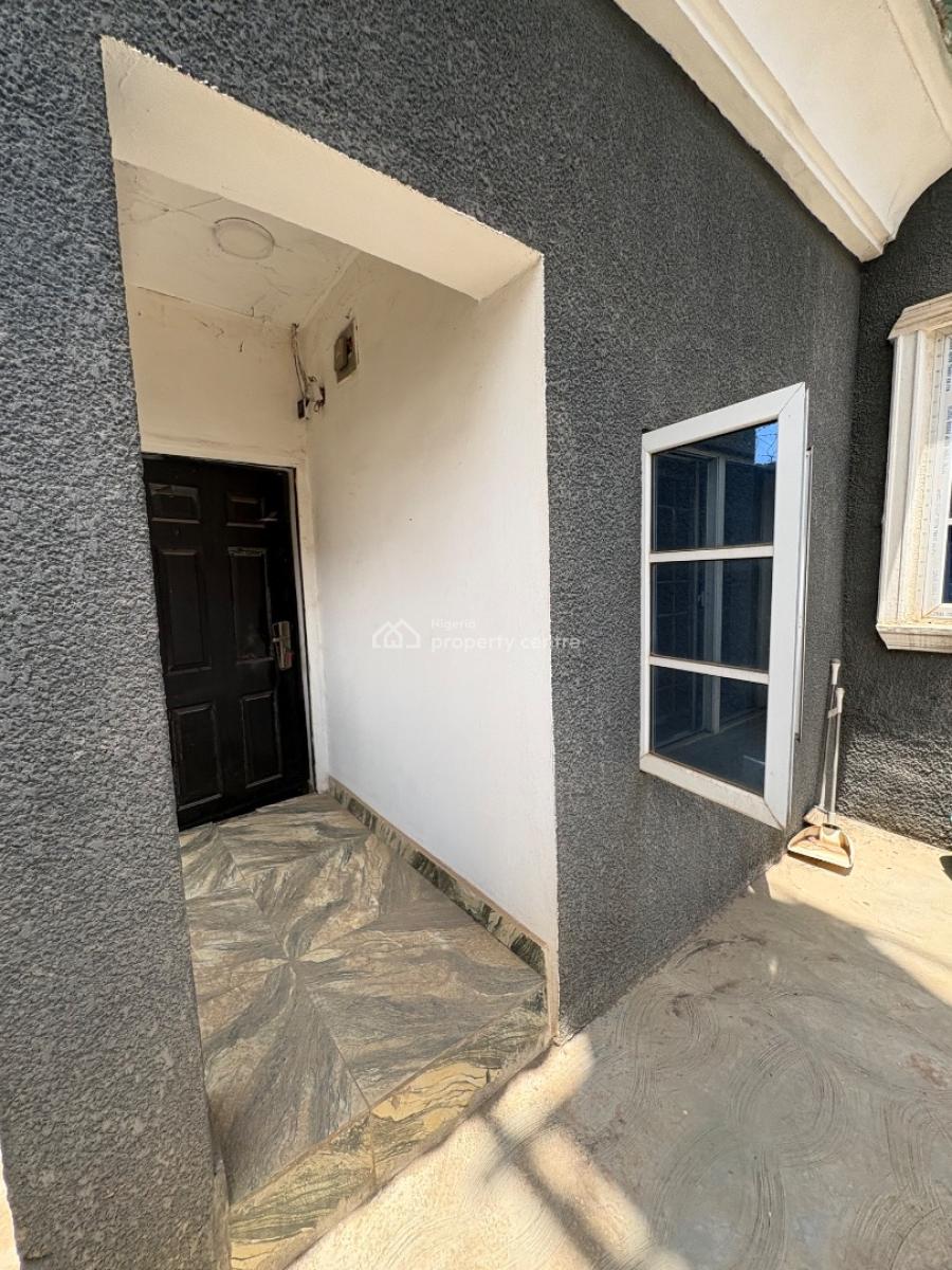 Standard 4-bedroom Duplex + Bq & Gatehouse, Von Axis, Lugbe District, Abuja, Detached Duplex for Rent