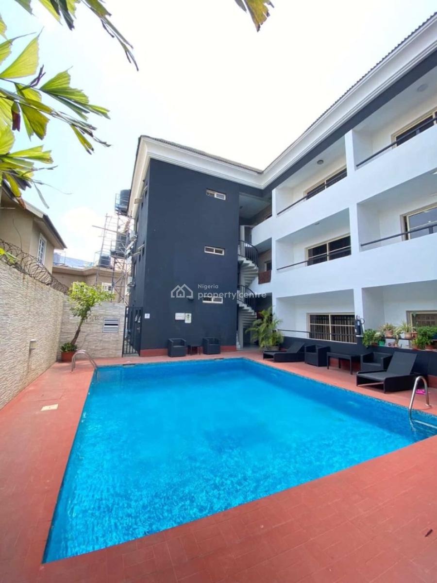 Fully Serviced Spacious 3bedroom Apartment +bq, Off Admiralty Road, Lekki Phase 1, Lekki, Lagos, Flat / Apartment for Rent