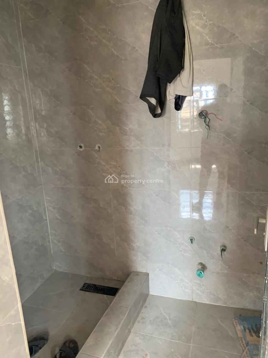 Executive Standard Spacious 2 Bedroom Flats, Gbagada, Lagos, Flat / Apartment for Rent