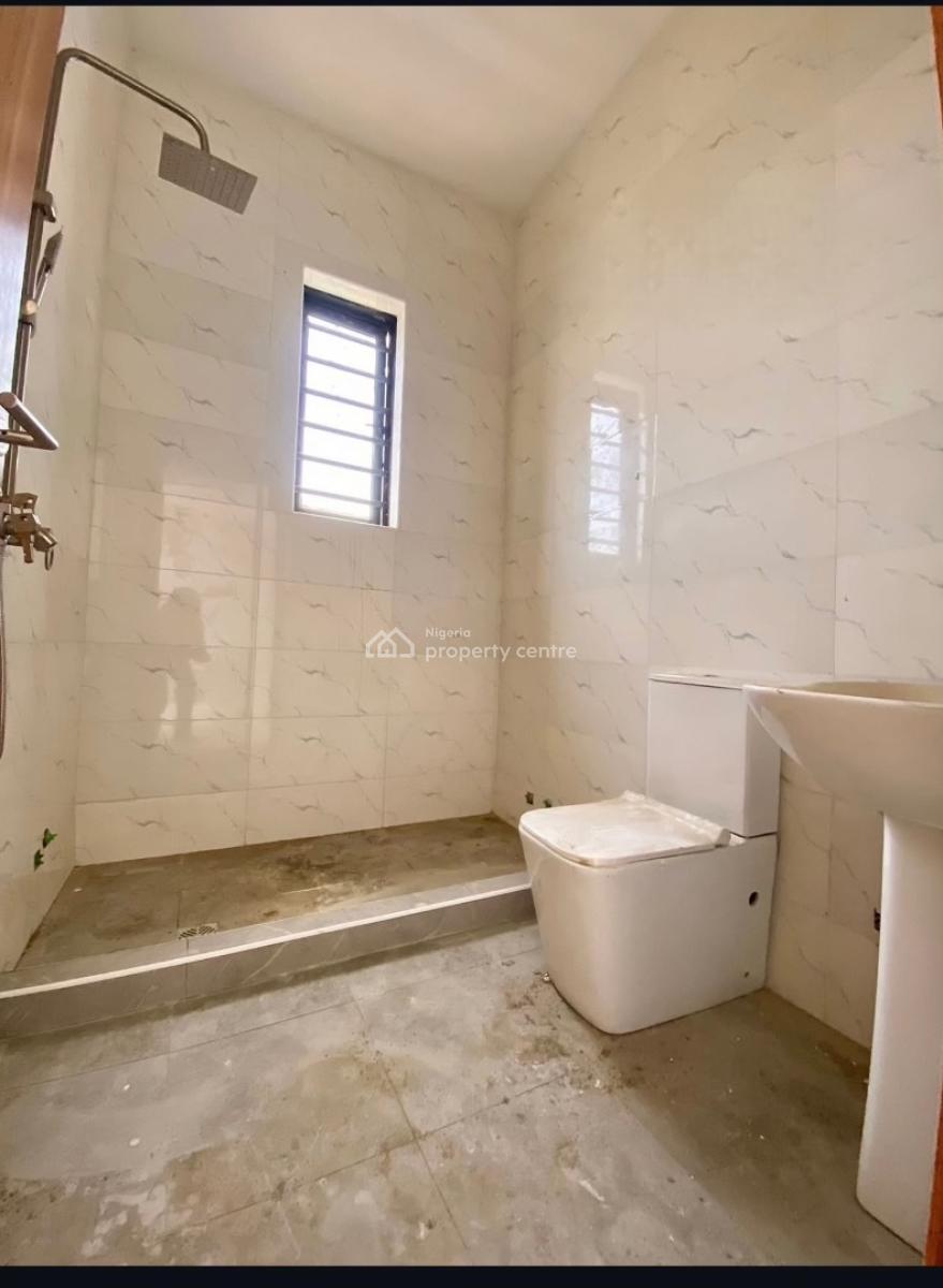 4 Bedroom House with a Bq, Ologolo Lekki, Lekki, Lagos, Terraced Duplex for Sale