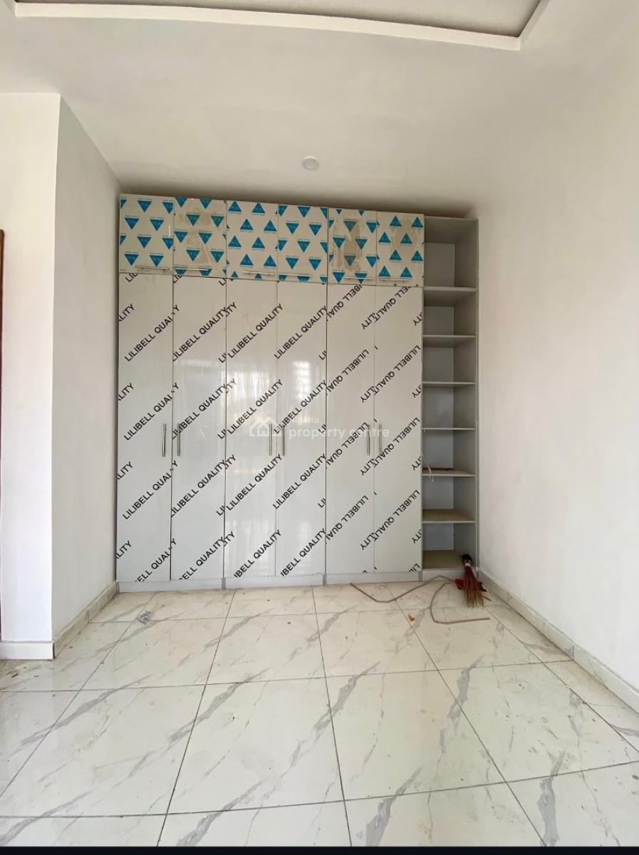 4 Bedroom House with a Bq, Ologolo Lekki, Lekki, Lagos, Terraced Duplex for Sale