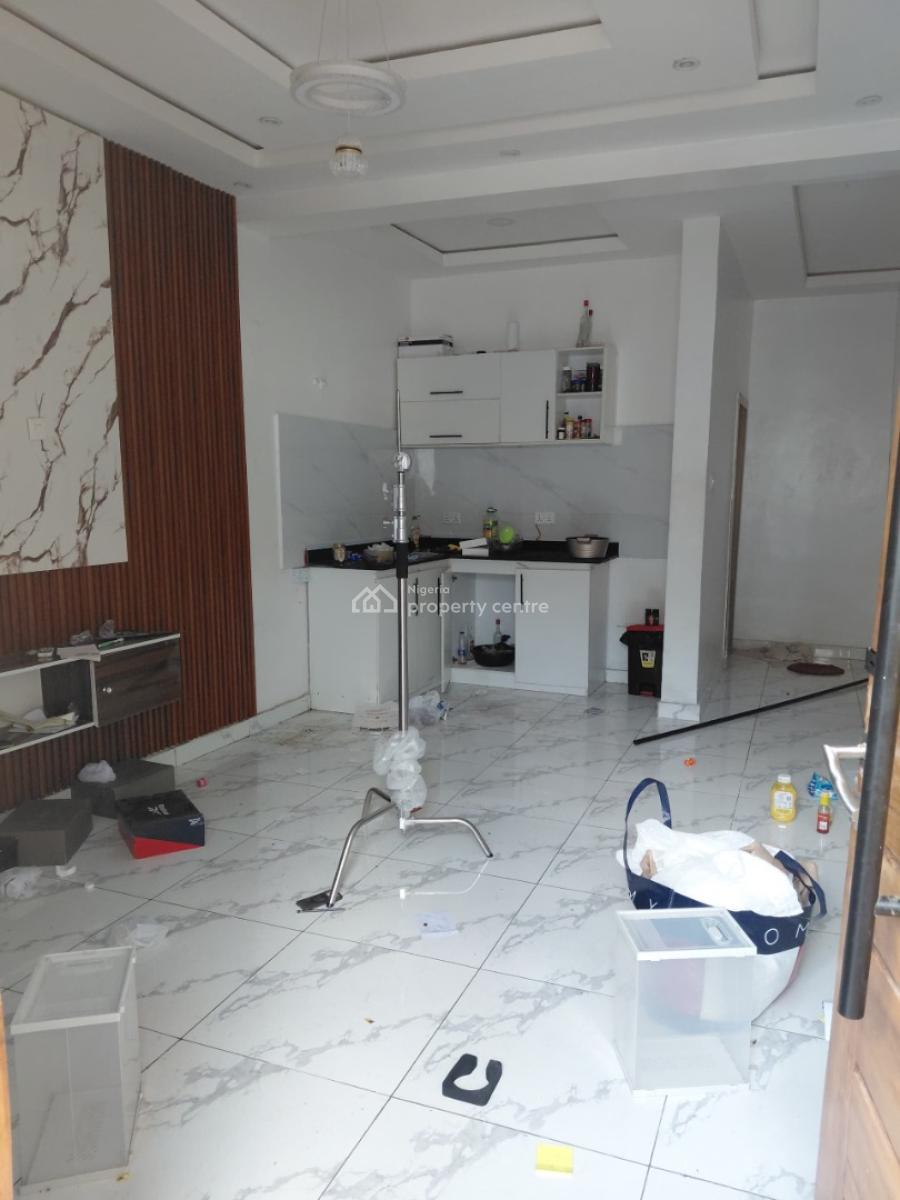 Executive Miniflat, Silverpoint Estate, Badore, Ajah, Lagos, Mini Flat (room and Parlour) for Rent