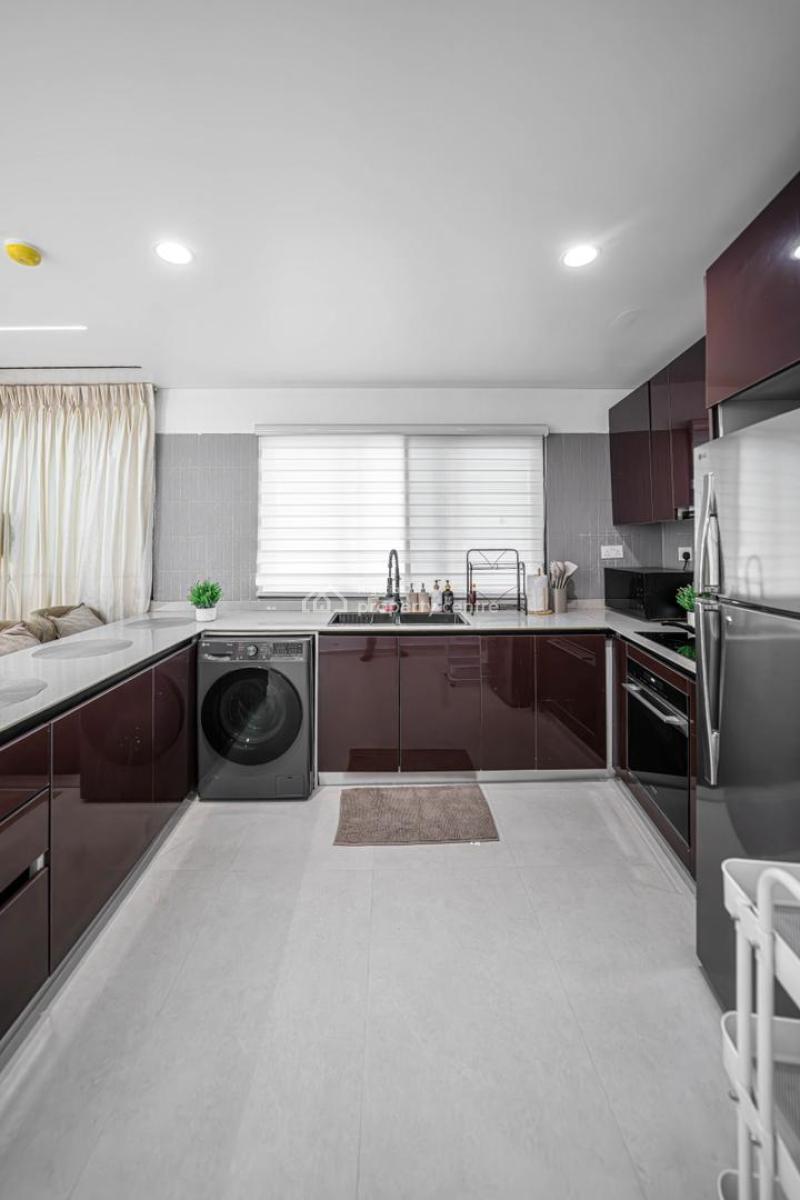 Luxury 1-bedroom Waterfront Apartment with Boat Jetty, Old Ikoyi, Ikoyi, Lagos, Flat / Apartment Short Let