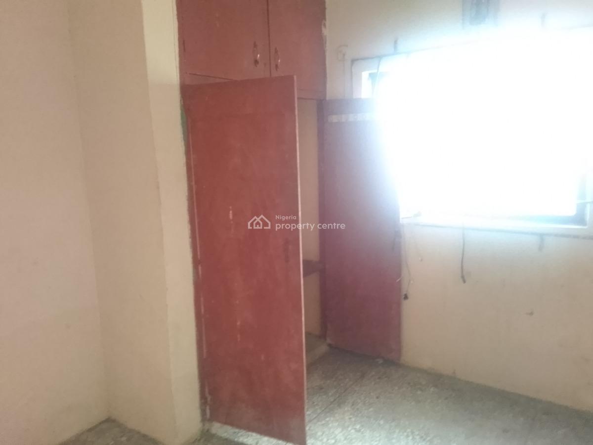 2 Bedroom Apartment, 2 Oyibo Close, Oku Layout, Orunwhorhun, Udu, Delta, Flat / Apartment for Rent