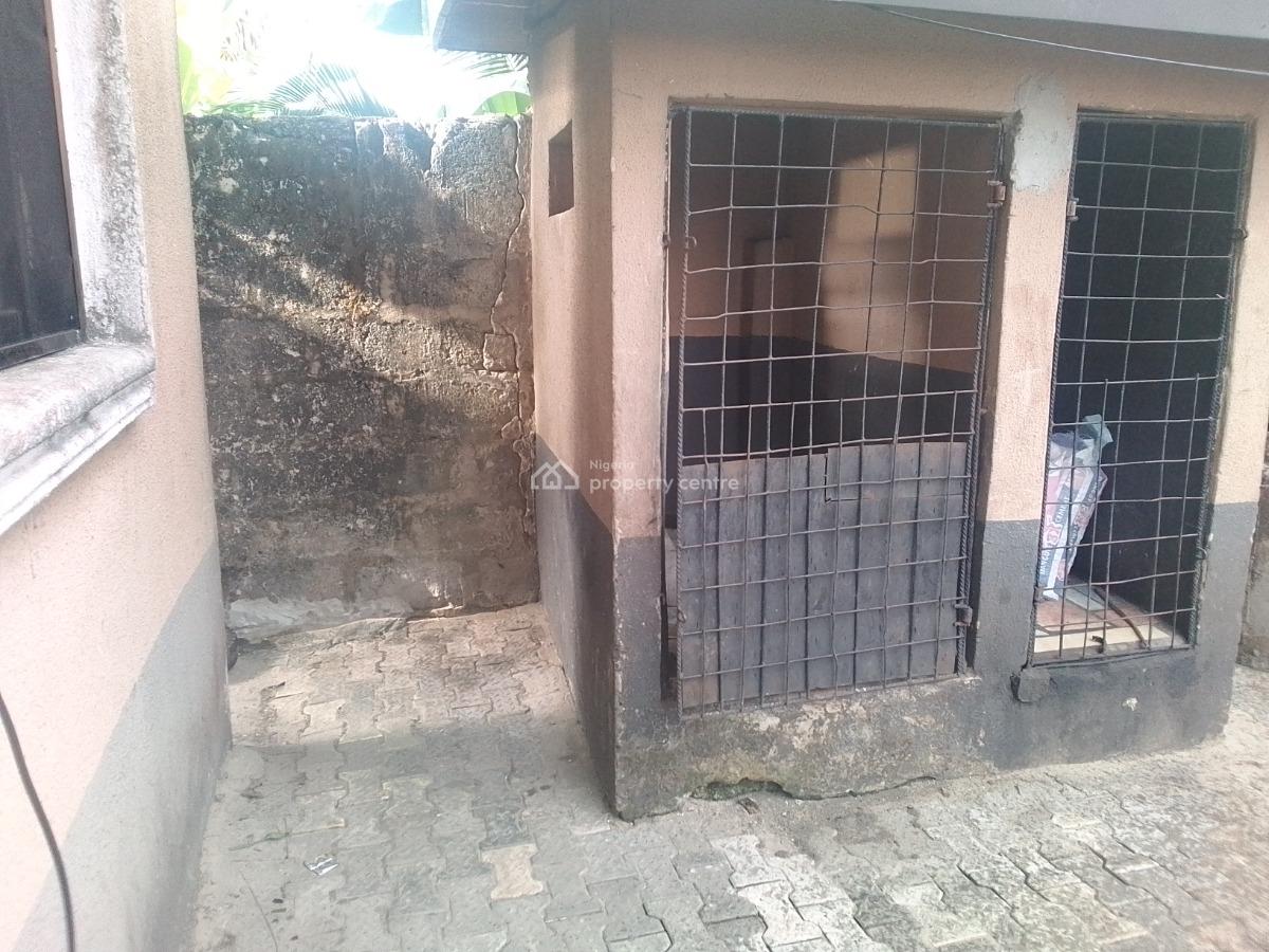 2 Bedroom Apartment, 2 Oyibo Close, Oku Layout, Orunwhorhun, Udu, Delta, Flat / Apartment for Rent