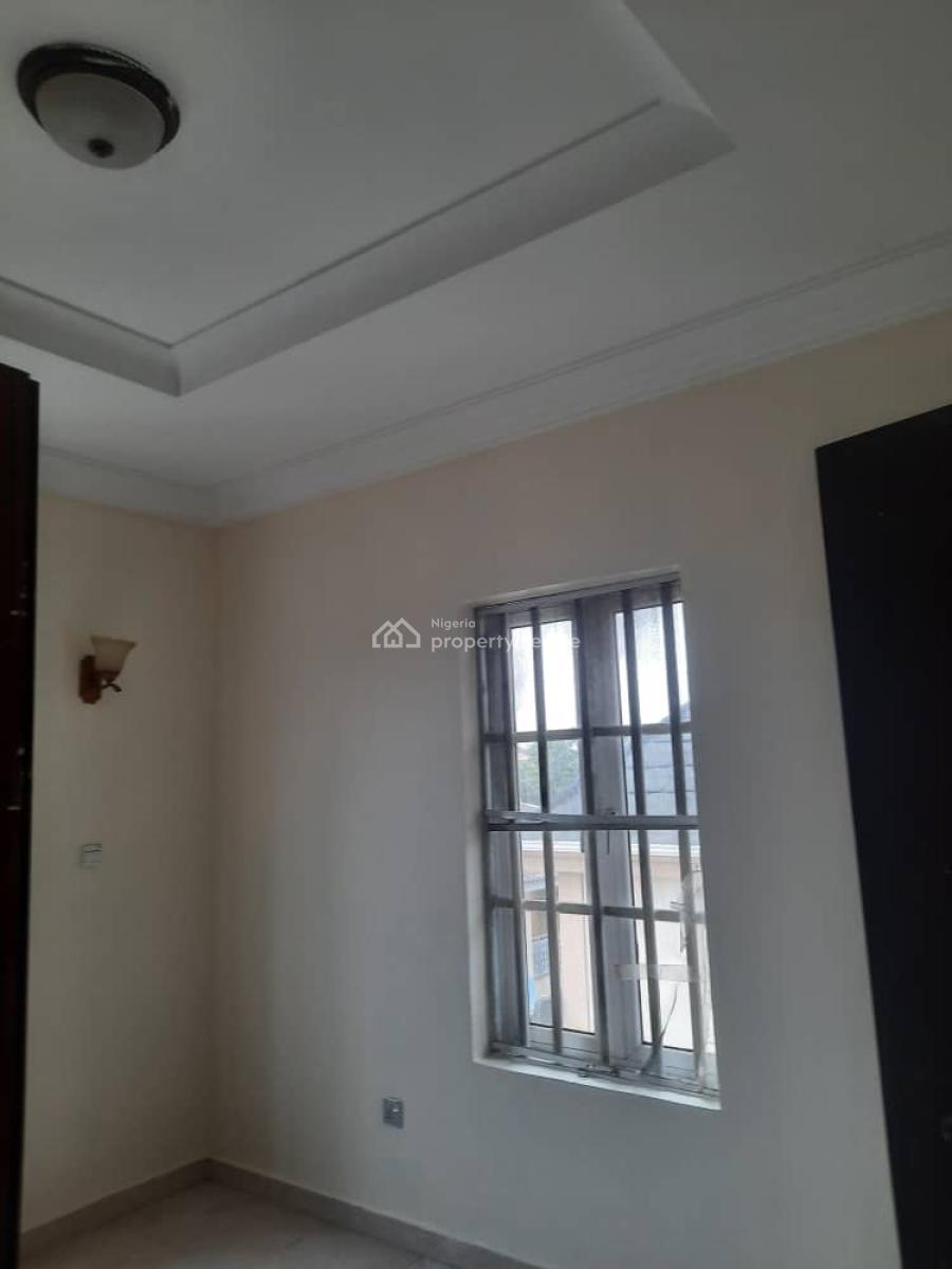 3 Bedroom Luxury Apartment in Unilag Estate Magodo Gra Phase 1.#5.5m P, Unilag Estate, Gra Phase 1, Magodo, Lagos, Flat / Apartment for Rent
