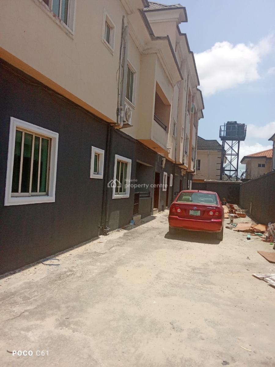Spacious 3 Bedroom Flat, Olukonla, Lbs, Ajiwe, Ajah, Lagos, Flat / Apartment for Rent