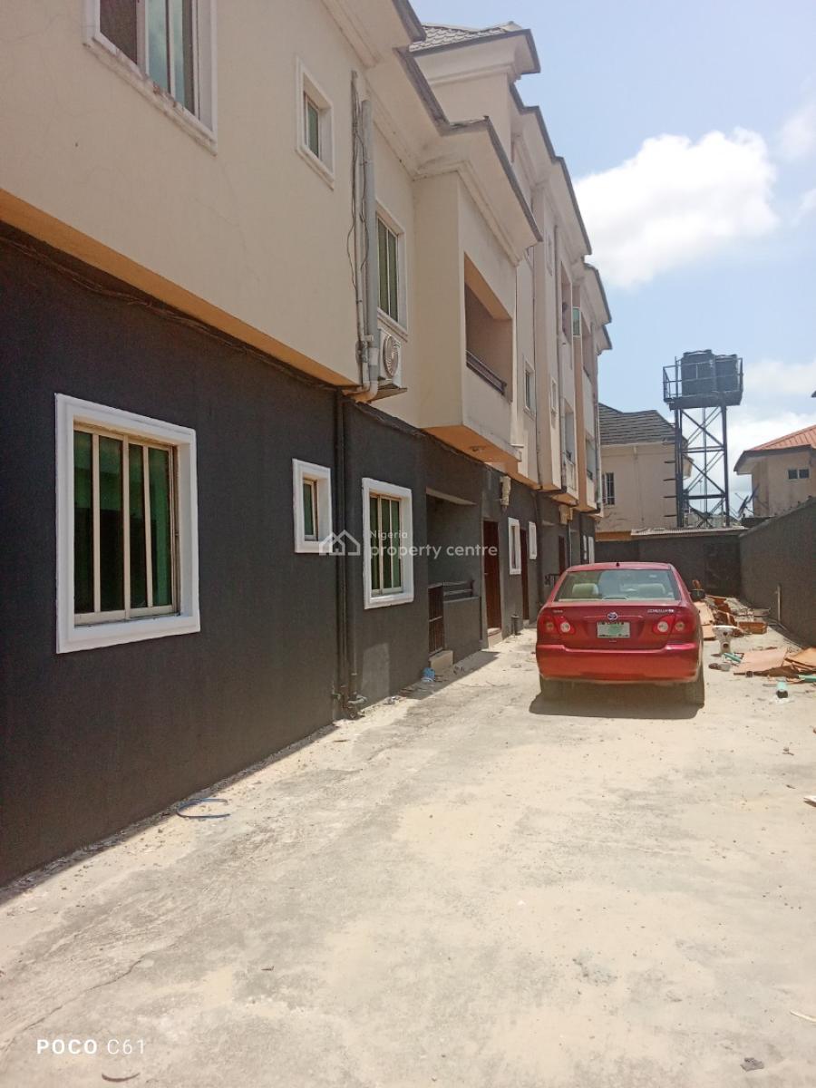 Spacious 3 Bedroom Flat, Olukonla, Lbs, Ajiwe, Ajah, Lagos, Flat / Apartment for Rent