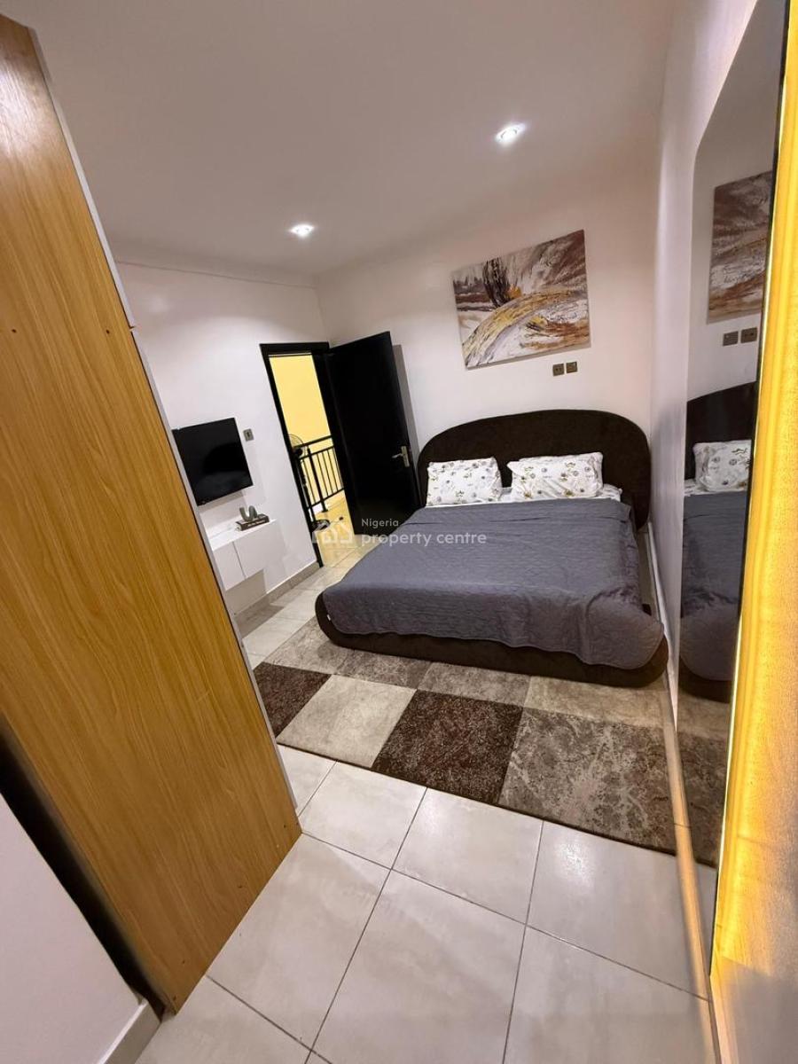 a Brand New Luxury 1 Bedroom with Balcony, Games, Ps5, Lekki Phase 1, Lekki, Lagos, Flat / Apartment Short Let