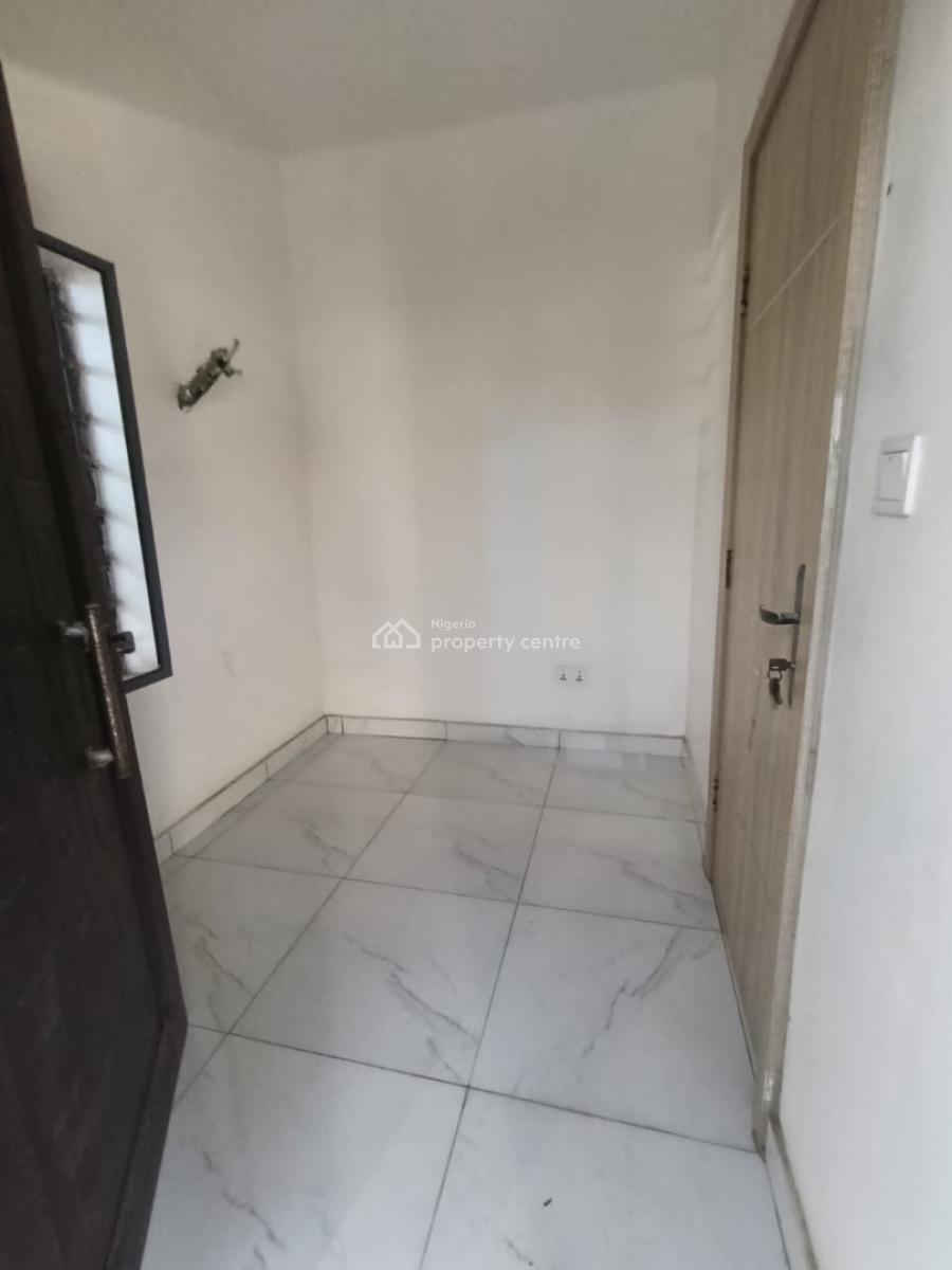 Luxury Spacious 3 Bedroom Duplex, Coastal Road, Ajah, Lagos, Terraced Duplex for Rent