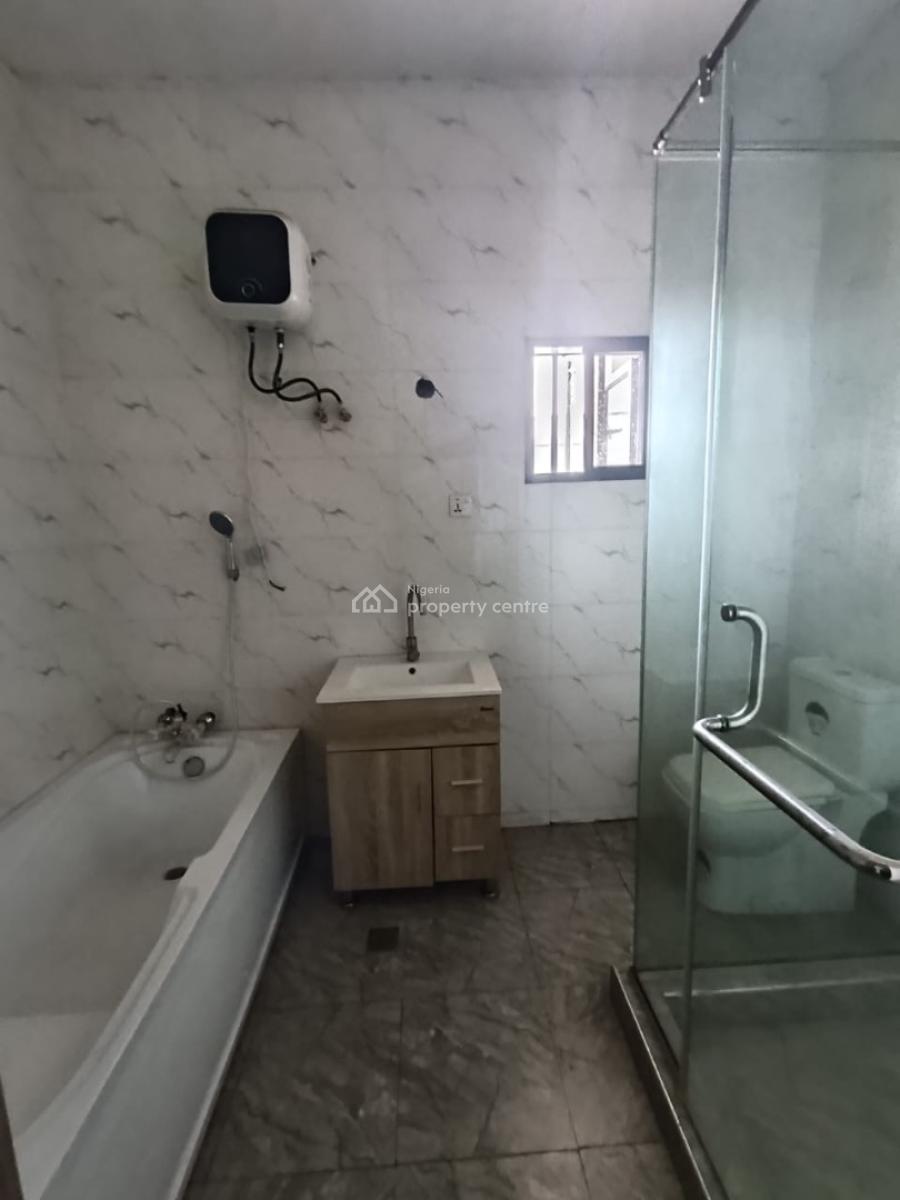 Luxury Spacious 3 Bedroom Duplex, Coastal Road, Ajah, Lagos, Terraced Duplex for Rent