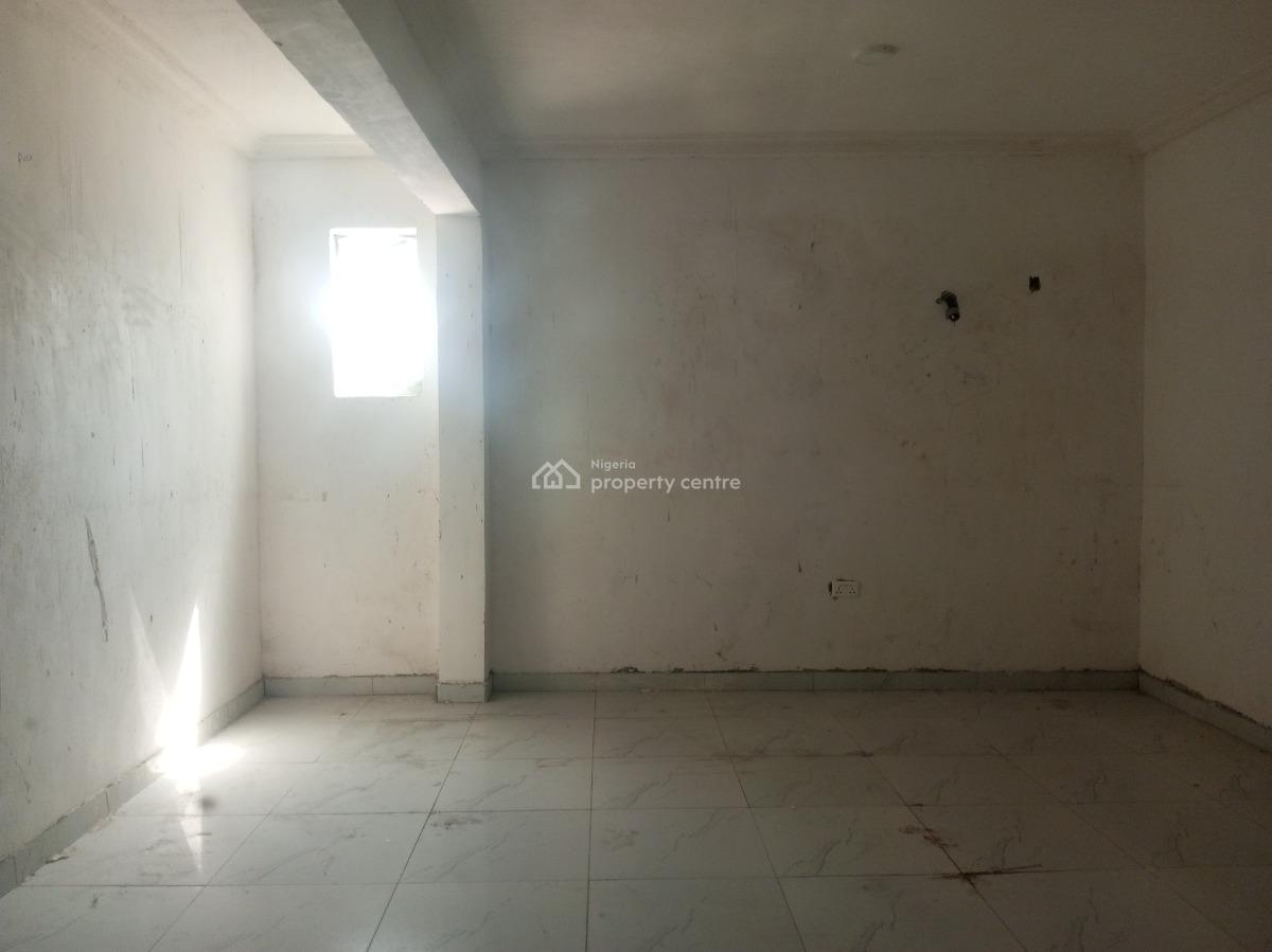 Big Shop 30sqm in a Complex By The Express, Lekki, Lagos, Shop for Rent