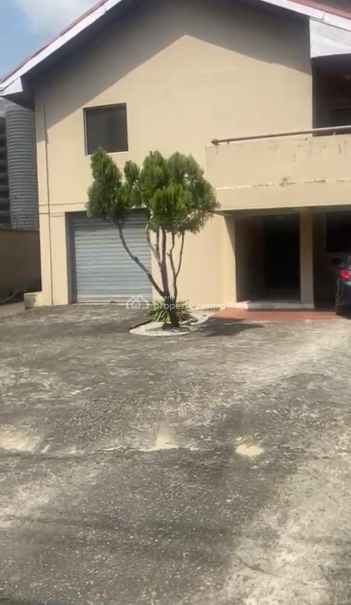 520 Sq Mtr.property in a Prime Location: Mobil Off Ozumba Mbadiwe, Vic, Mobil Off Ozumba Mbadiwe, Victoria, Victoria Island (vi), Lagos, Detached Duplex for Sale
