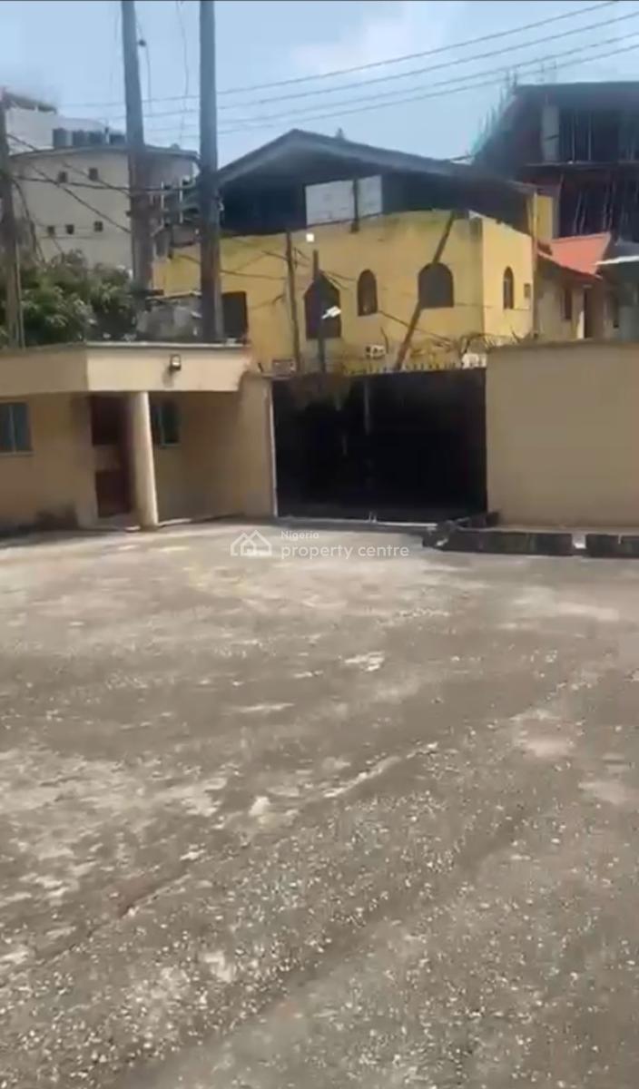520 Sq Mtr.property in a Prime Location: Mobil Off Ozumba Mbadiwe, Vic, Mobil Off Ozumba Mbadiwe, Victoria, Victoria Island (vi), Lagos, Detached Duplex for Sale