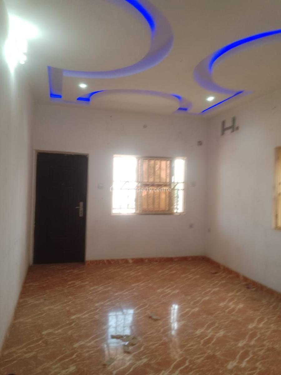 3 Bedrooms Blocks of Flat Ist Floor By American International School, Durumi, Abuja, Flat / Apartment for Rent