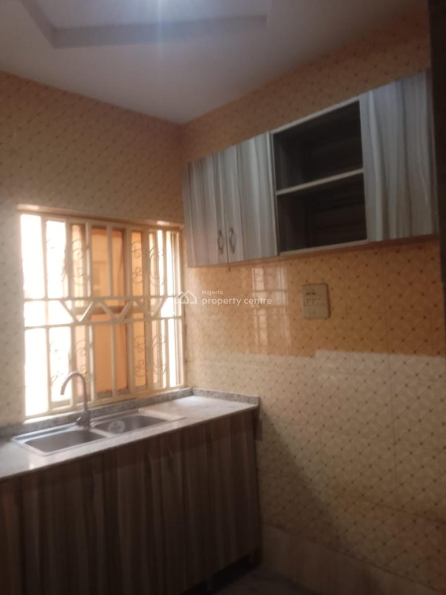 3 Bedrooms Blocks of Flat Ist Floor By American International School, Durumi, Abuja, Flat / Apartment for Rent