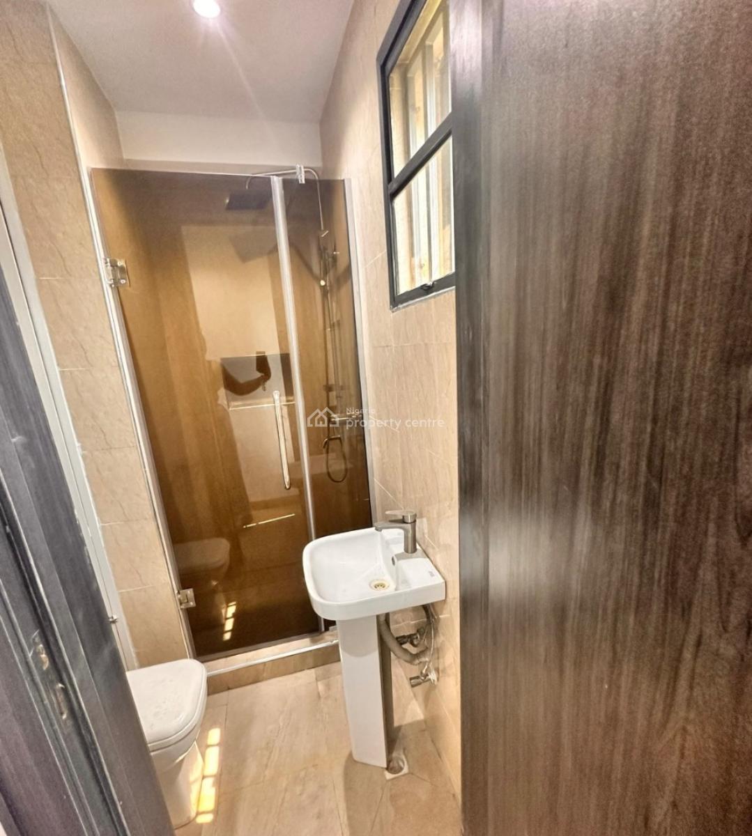 Exquisitely Finished Serviced 4bedroom Miasonette, Iponri, Surulere, Lagos, Terraced Duplex for Rent