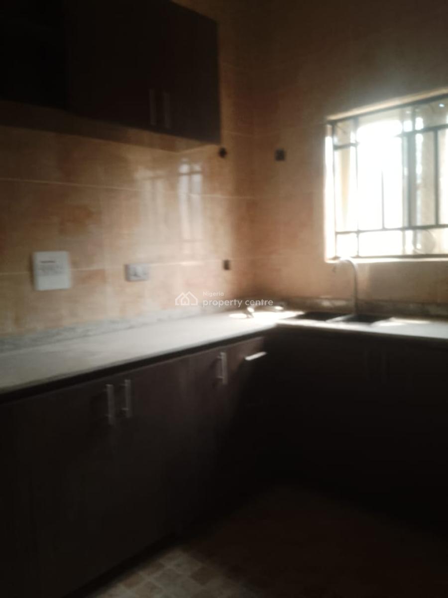 2 Bedrooms Blocks of Flat Spaciously Built 4.5m, Durumi, Abuja, Flat / Apartment for Rent