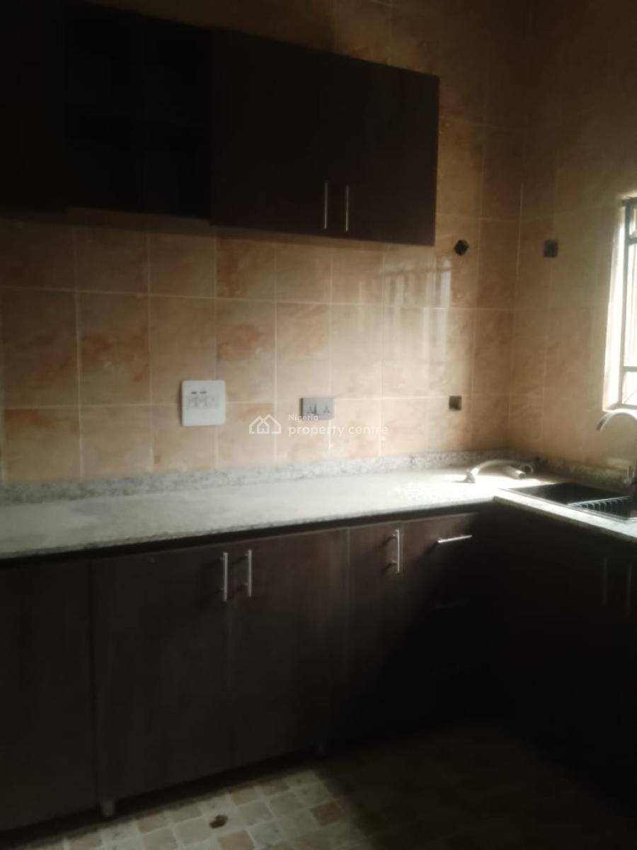 2 Bedrooms Blocks of Flat Spaciously Built 4.5m, Durumi, Abuja, Flat / Apartment for Rent