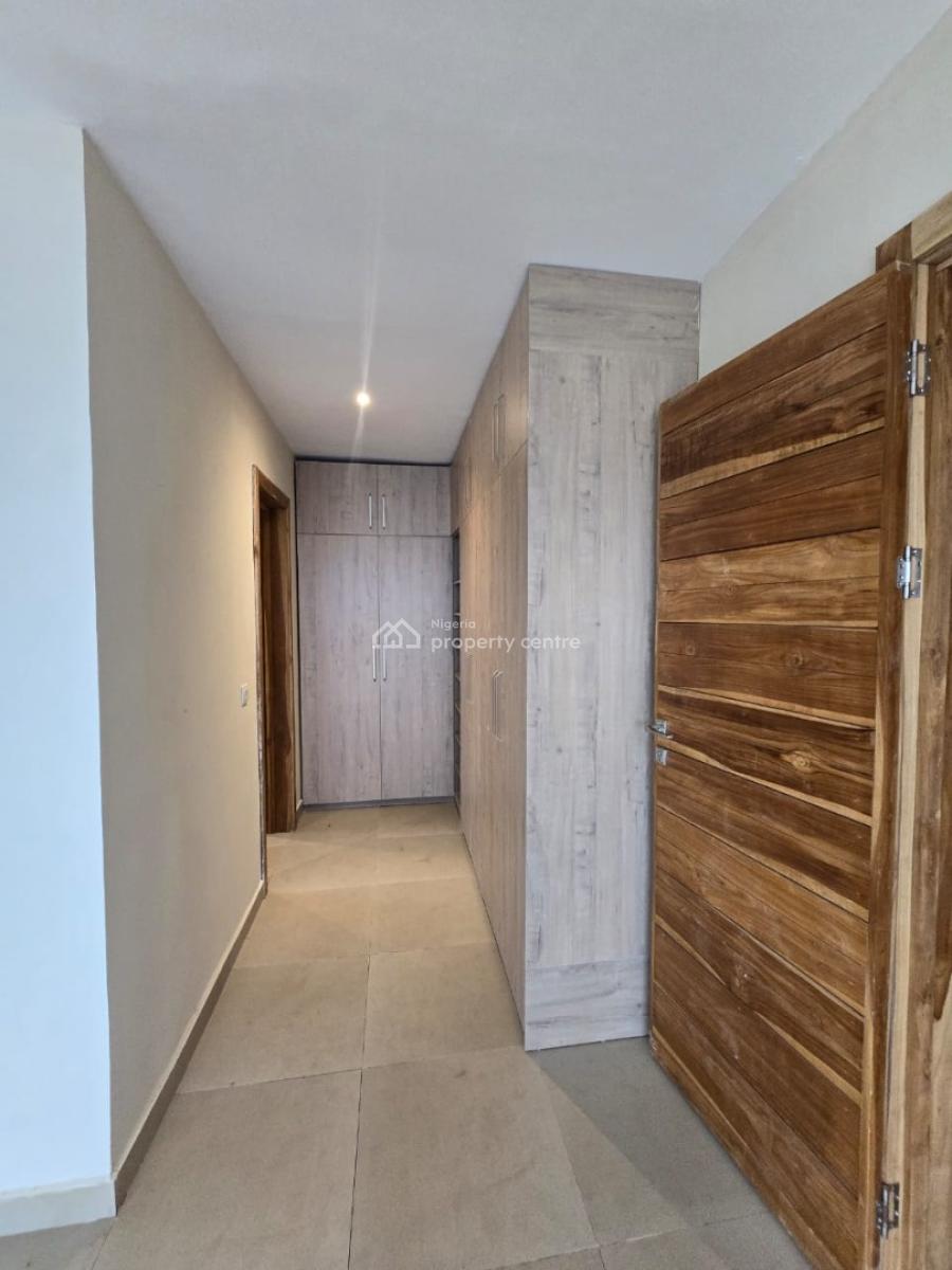 Modern Luxury Serviced 3 Bedroom Flat with a Room Bq, Lekki Phase 1, Lekki, Lagos, Flat / Apartment for Sale