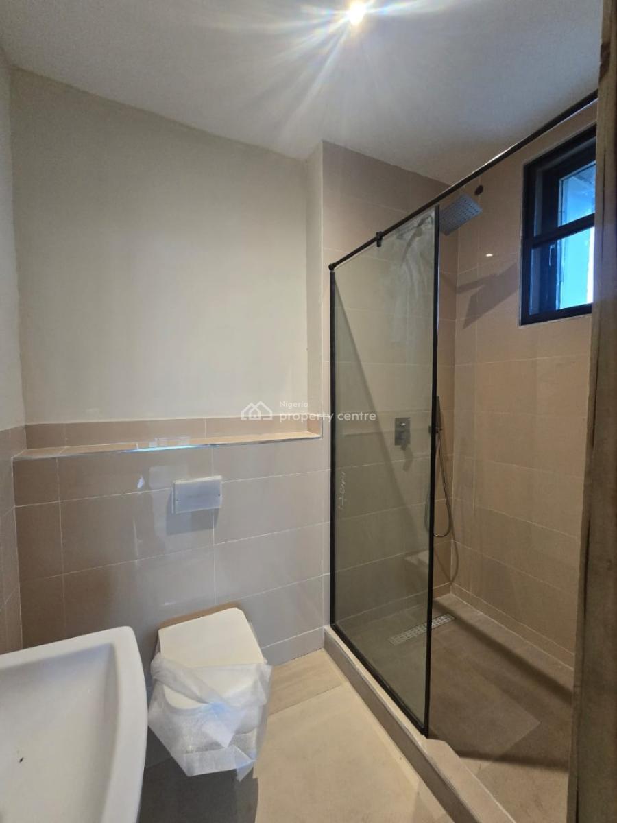 Modern Luxury Serviced 3 Bedroom Flat with a Room Bq, Lekki Phase 1, Lekki, Lagos, Flat / Apartment for Sale