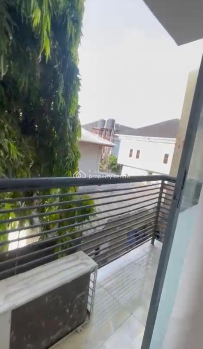 Furnished 2 Bedroom Apartment in Lekki Phase 1., Off Admiralty Road Lekki Phase 1., Lekki Phase 1, Lekki, Lagos, Flat / Apartment for Rent