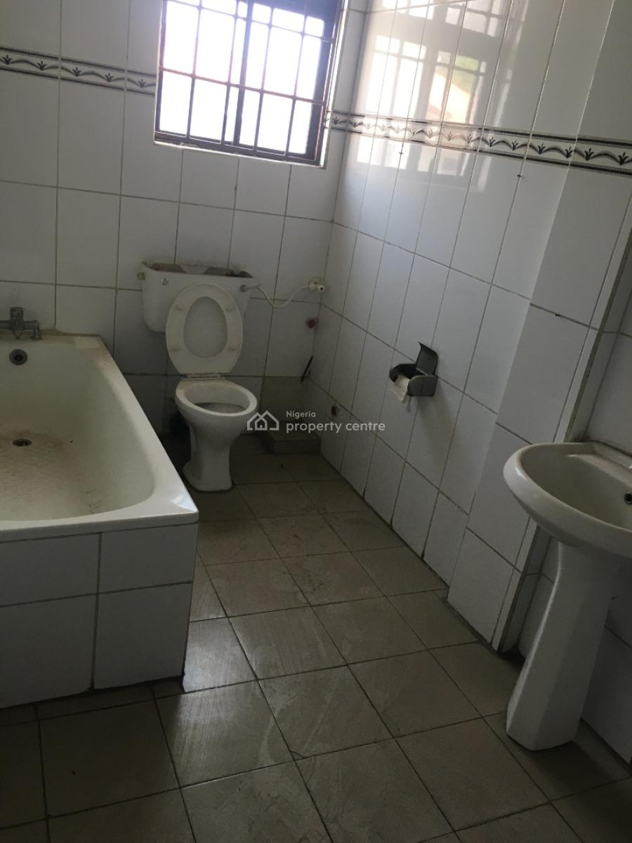 9bedrooms Semi Detached Duplex with 3 Rooms Bq, Off Joel Ogunaike Street, Ikeja Gra, Ikeja, Lagos, Office Space for Rent