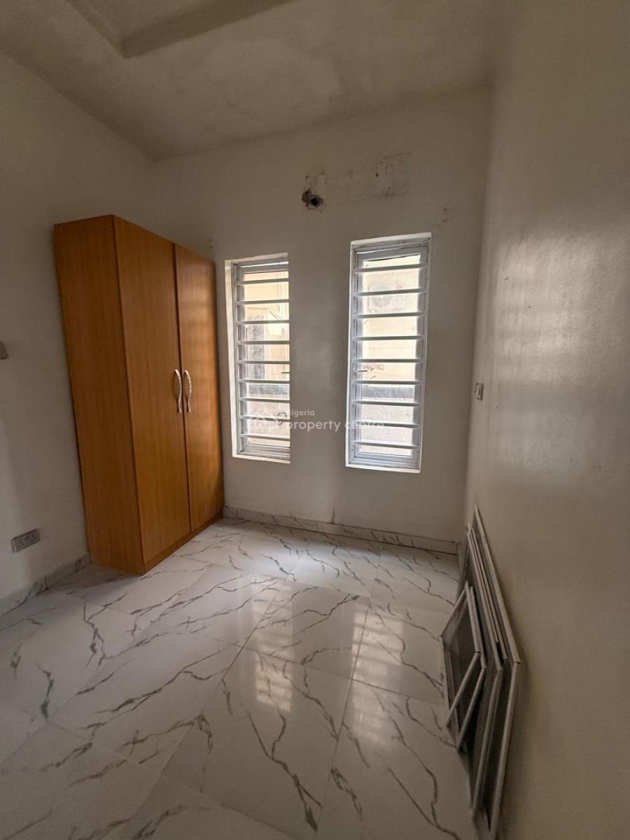 Self Contain, Royal Pine Estate, Agungi, Lekki, Lagos, Self Contain (single Rooms) for Rent