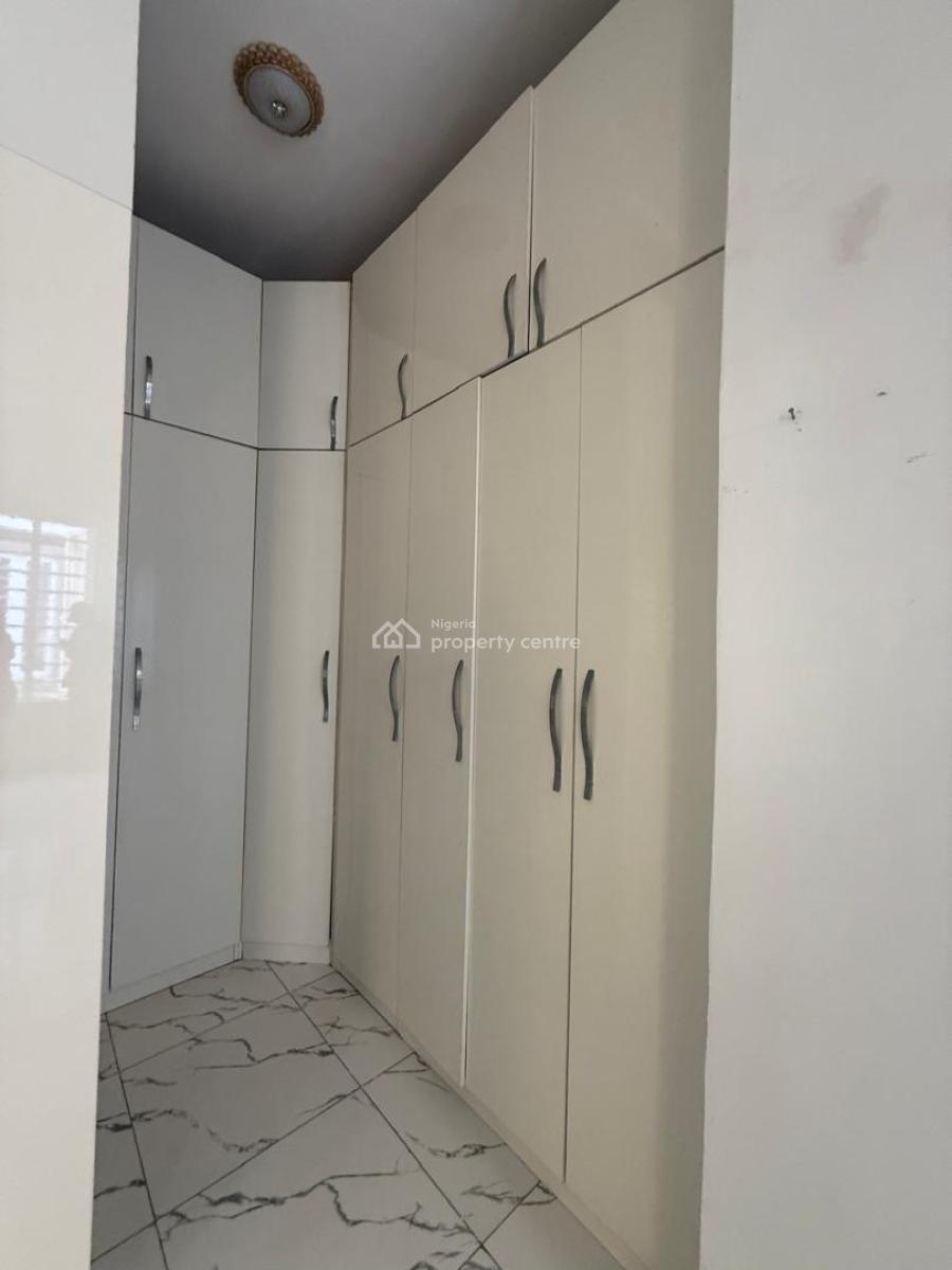 Self Contain Masters, Royal Pine Estate, Lekki Expressway, Lekki, Lagos, Self Contain (single Rooms) for Rent