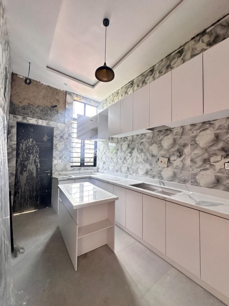 Solid 3bedroom Duplex with Bq, Orchid Road By The Chevron Toll Gate, Lekki, Lagos, Terraced Duplex for Sale