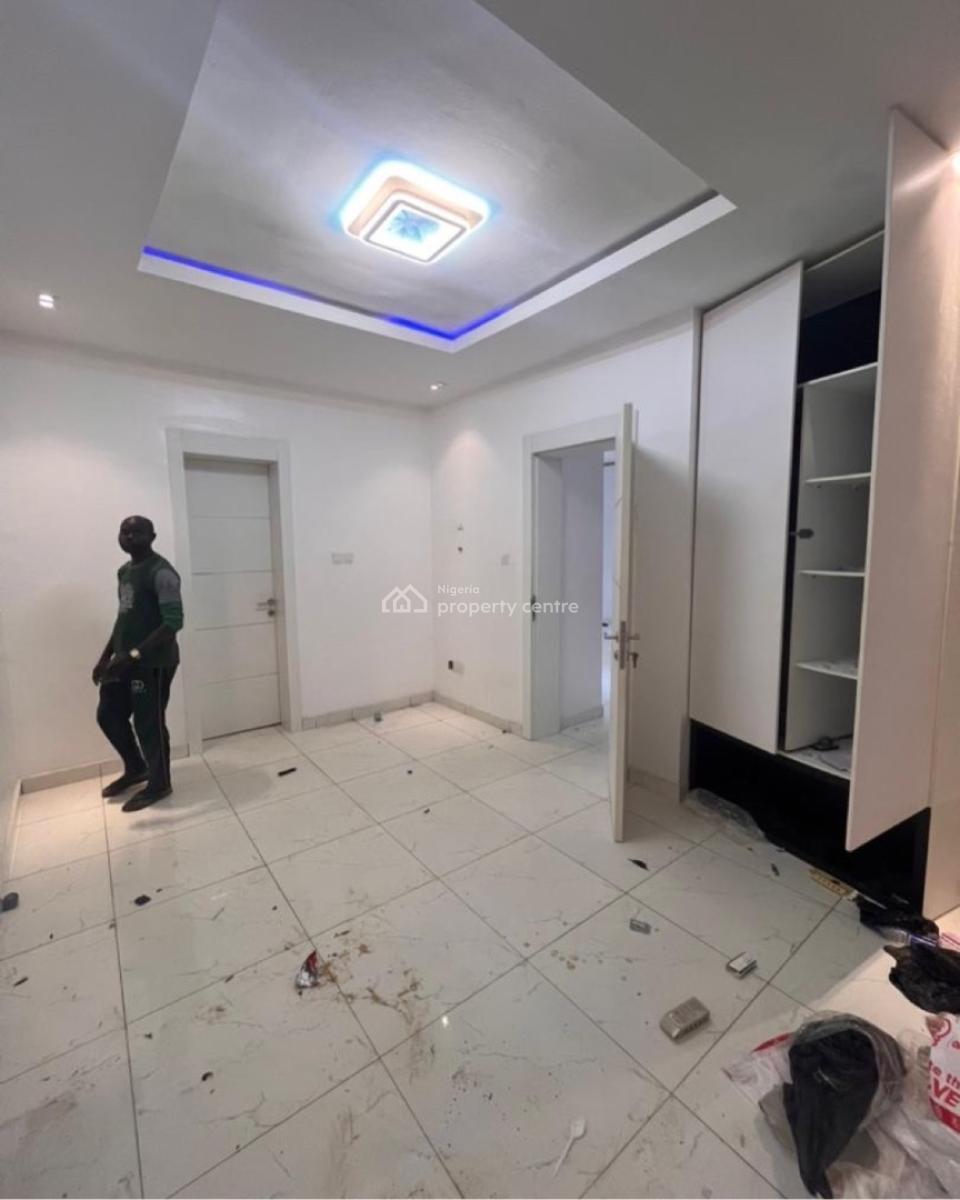 3 Bedroom Apartment with a Bq, Ikate Elegushi, Lekki, Lagos, Flat / Apartment for Sale