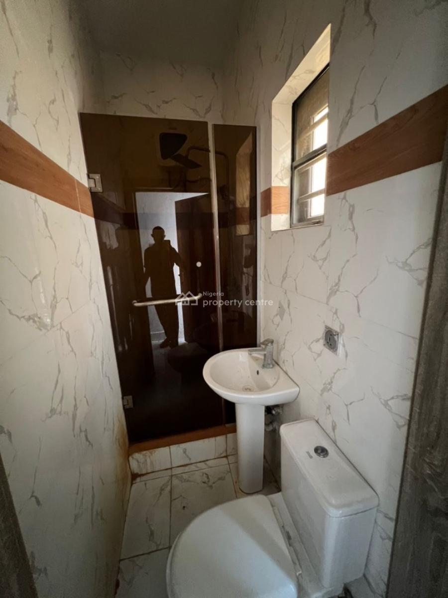Standard N Massive Single Room in a Duplex with Shared Fitted Kitchen, Ikota Lekki Lagos, Ikota, Lekki, Lagos, Self Contain (single Rooms) for Rent